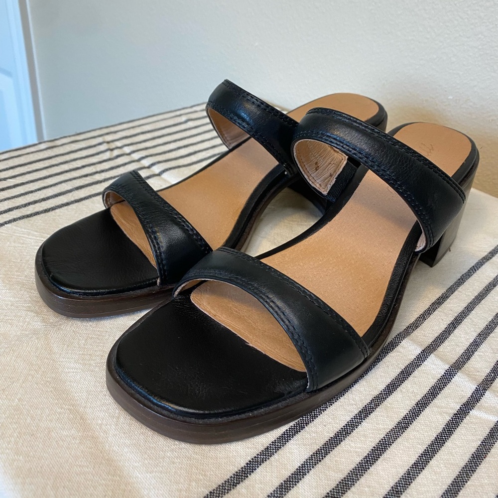 Madewell: The Saige leather double-strap sandal, NWOB